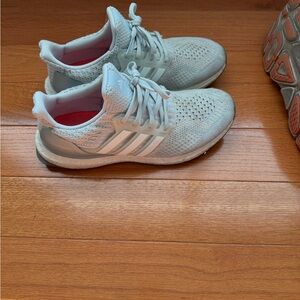 Adidas Gray Sneakers with Pink Insole